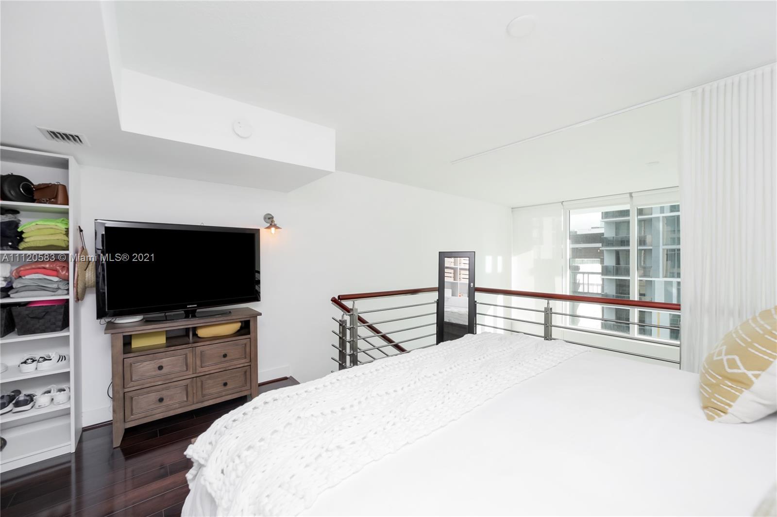 BRICKELL ON THE RIVER S T - Residential Lease