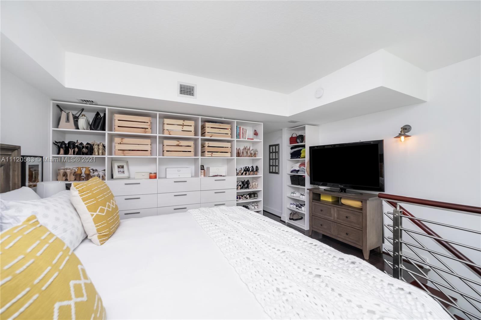 BRICKELL ON THE RIVER S T - Residential Lease