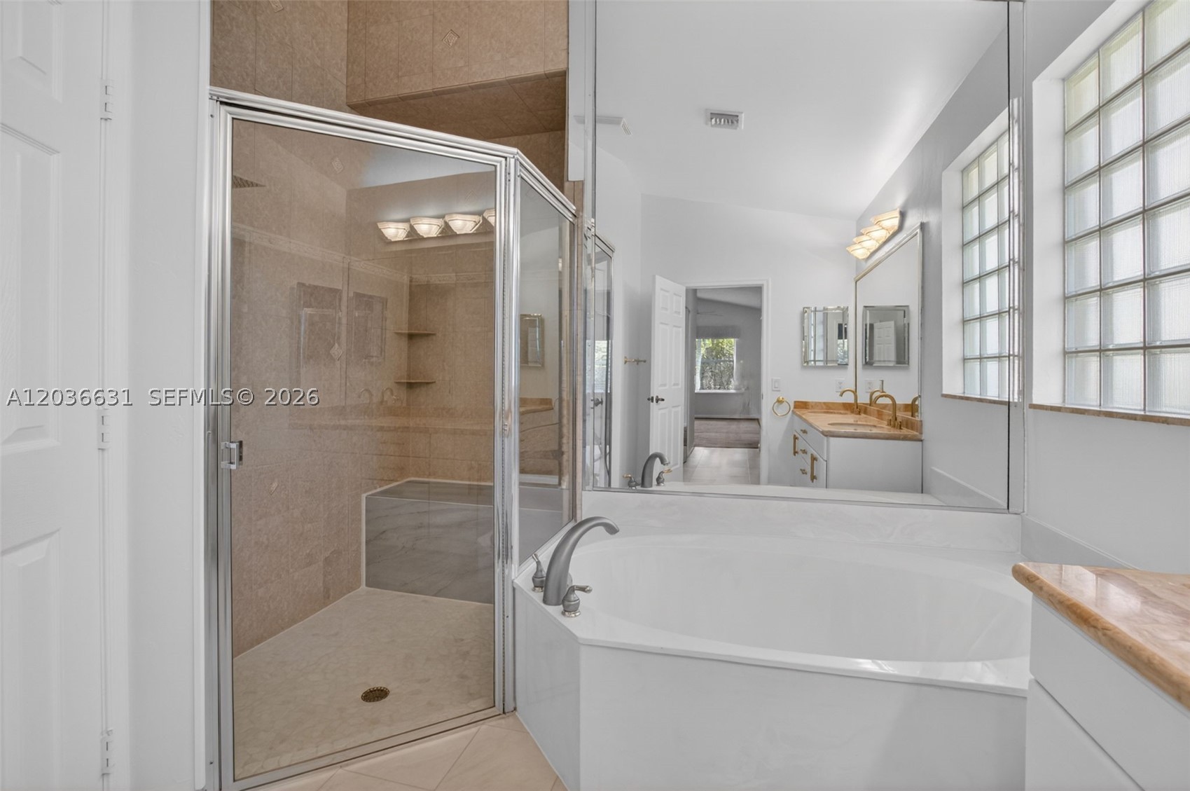 INDIAN HILLS 1 - Residential