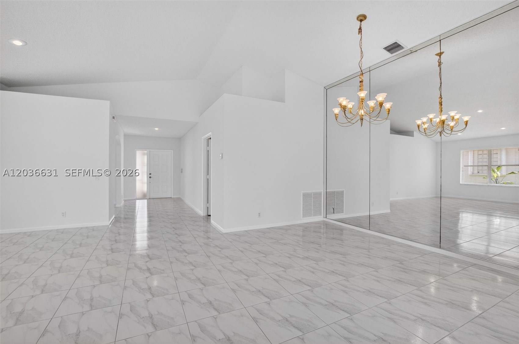 INDIAN HILLS 1 - Residential