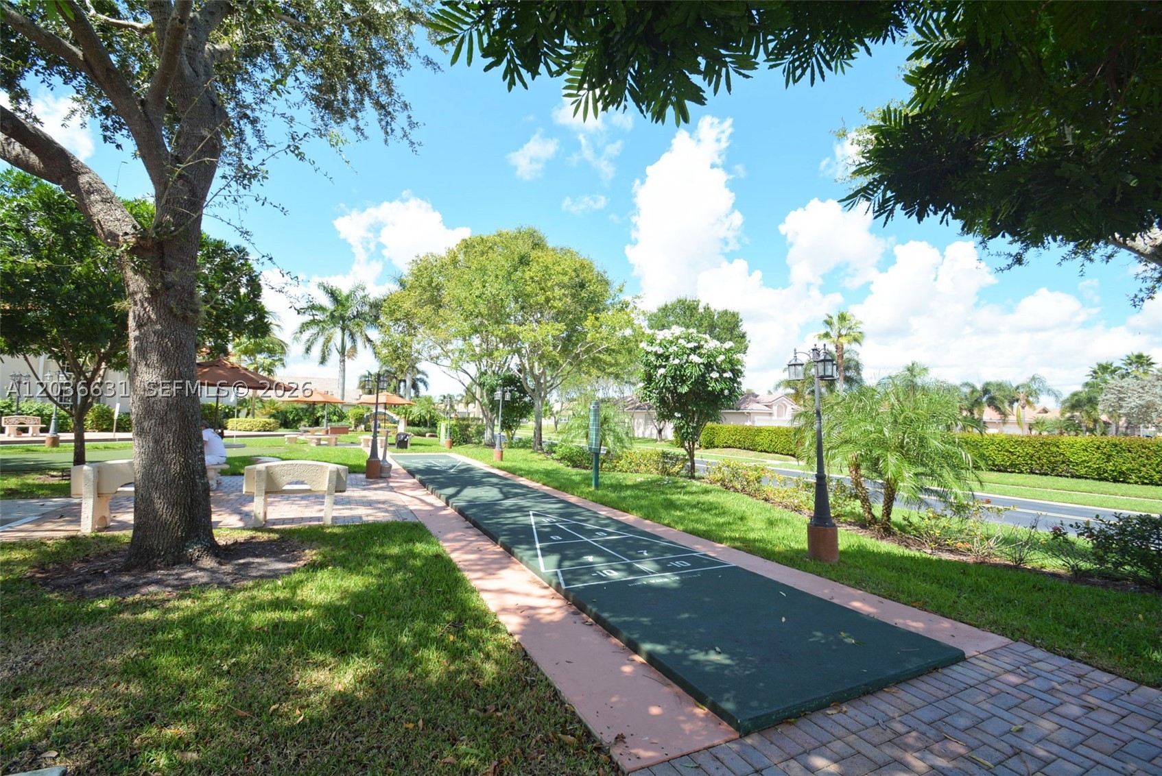 INDIAN HILLS 1 - Residential