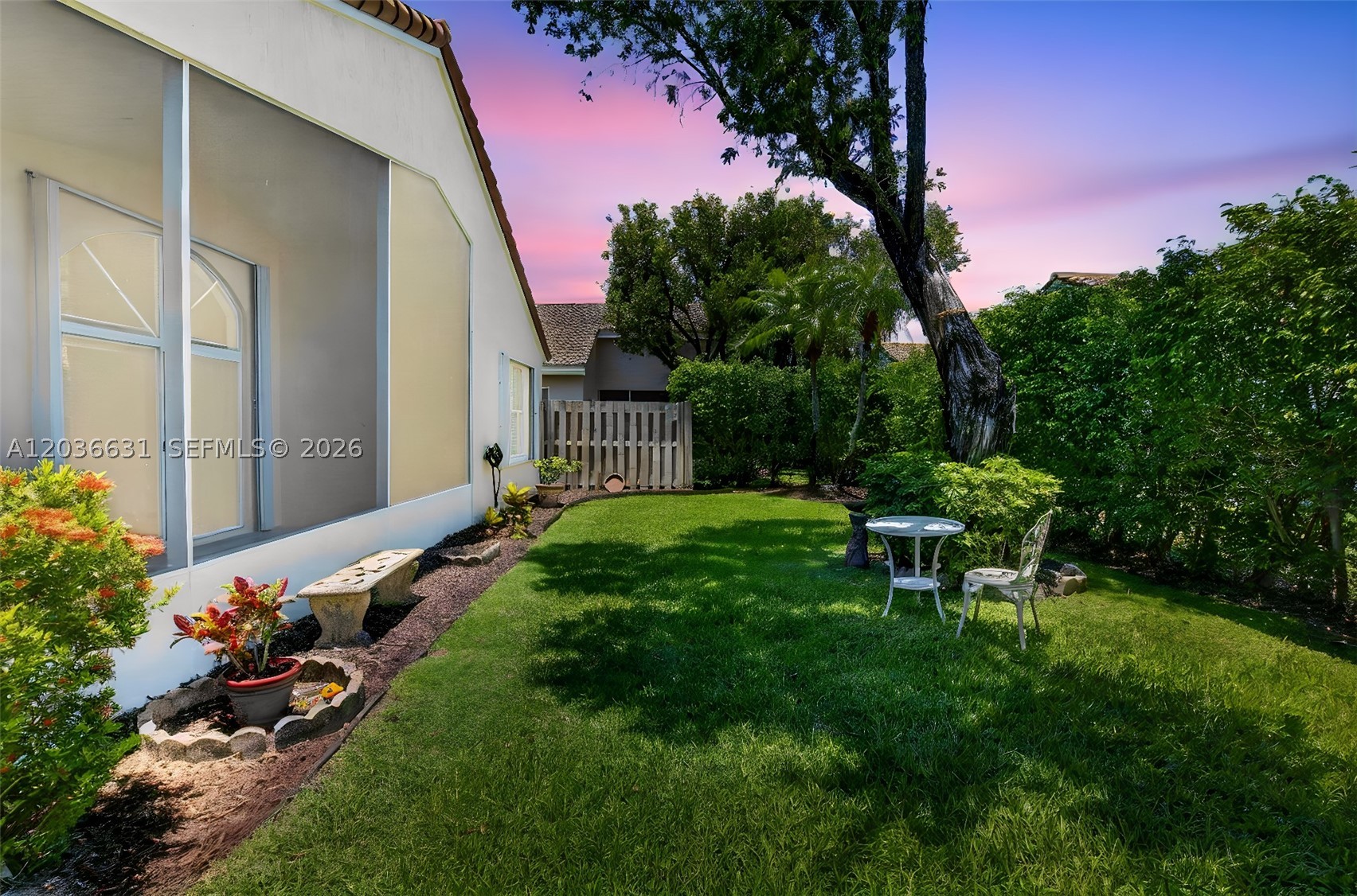 INDIAN HILLS 1 - Residential