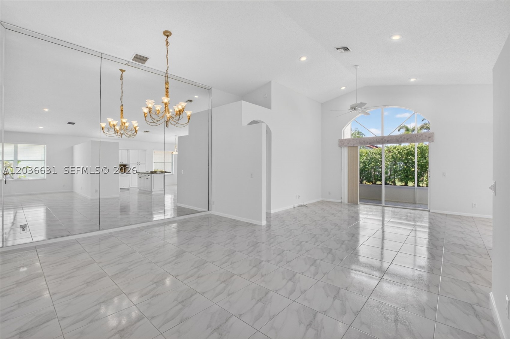 INDIAN HILLS 1 - Residential