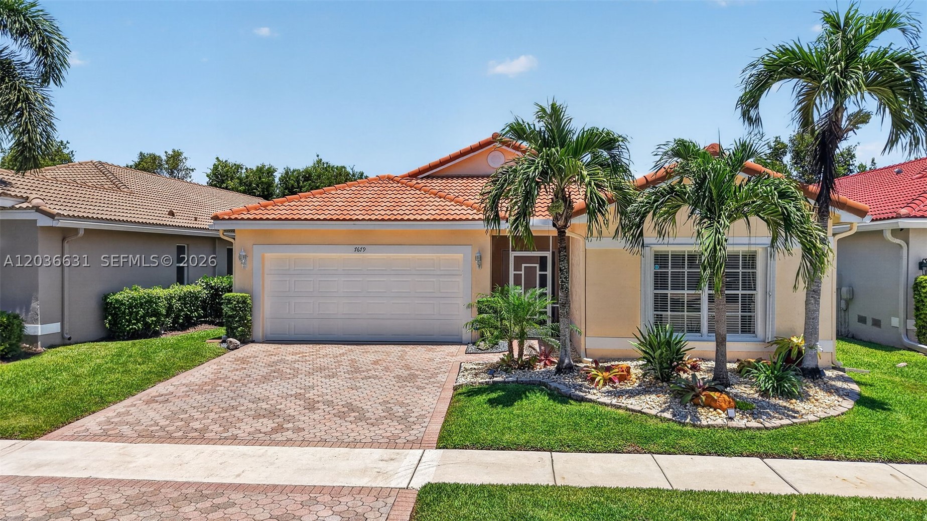 INDIAN HILLS 1 - Residential