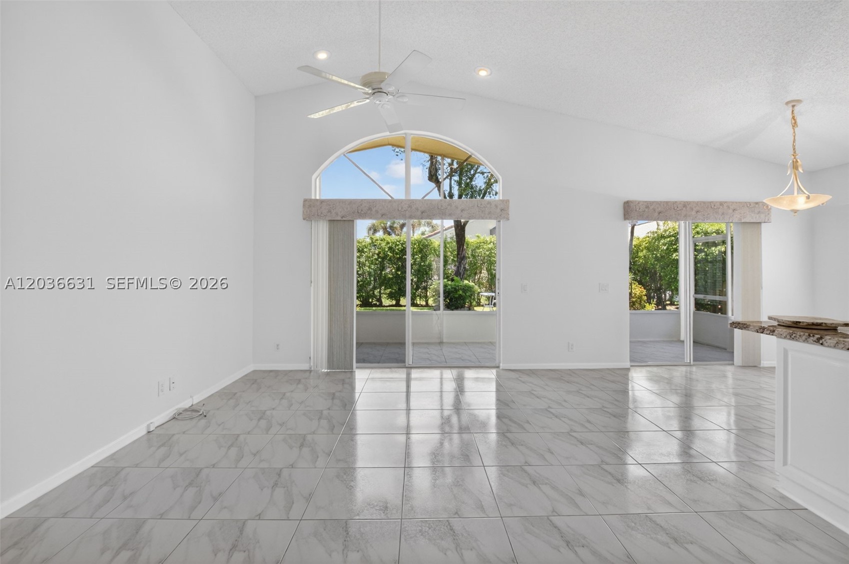 INDIAN HILLS 1 - Residential