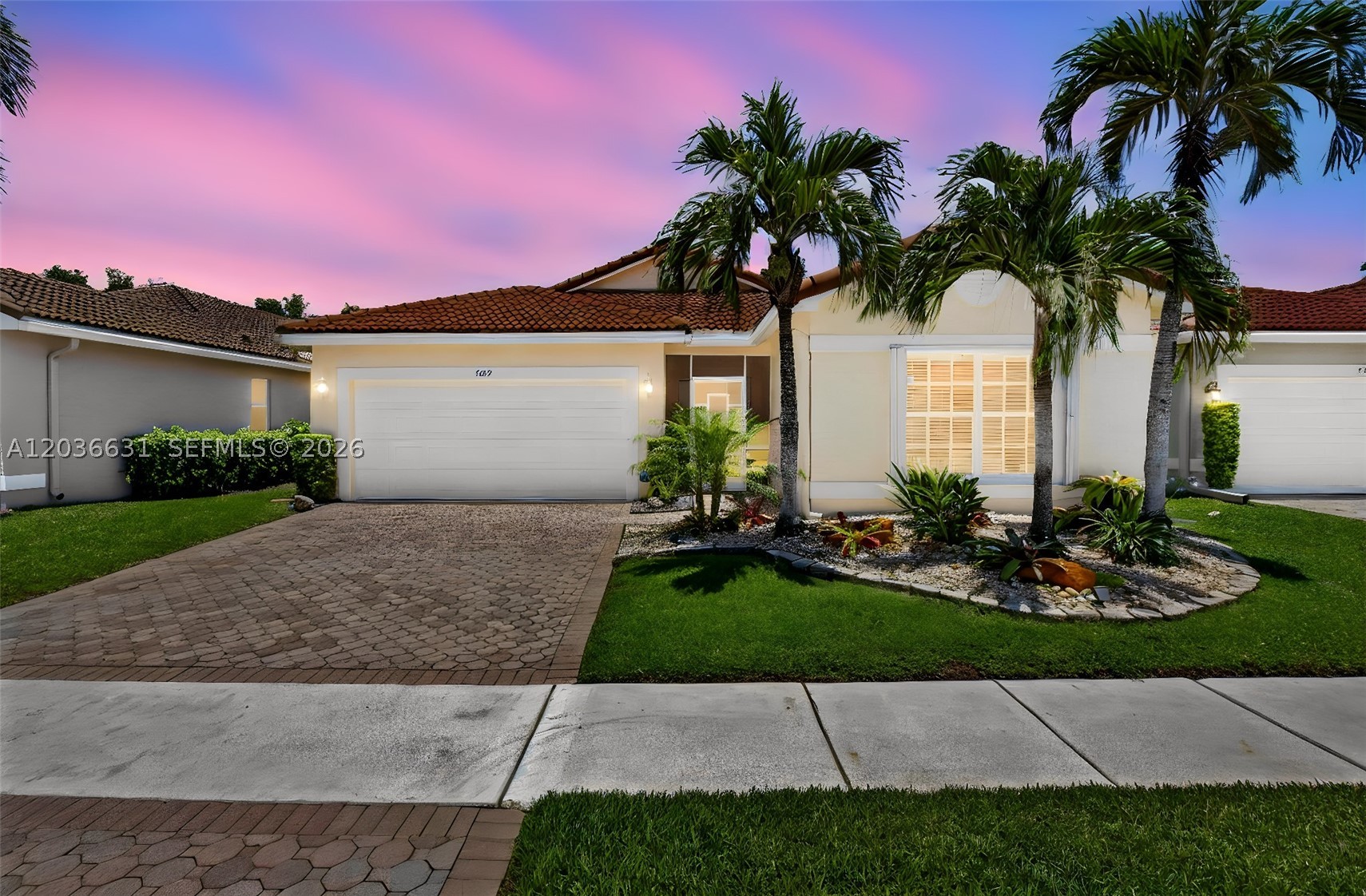 INDIAN HILLS 1 - Residential