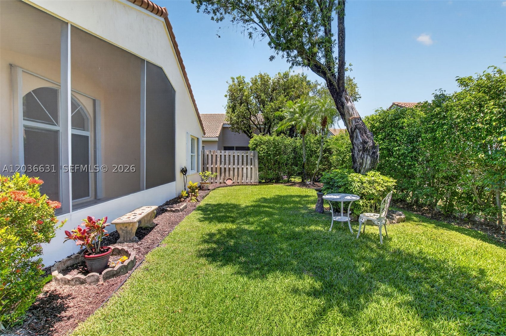 INDIAN HILLS 1 - Residential