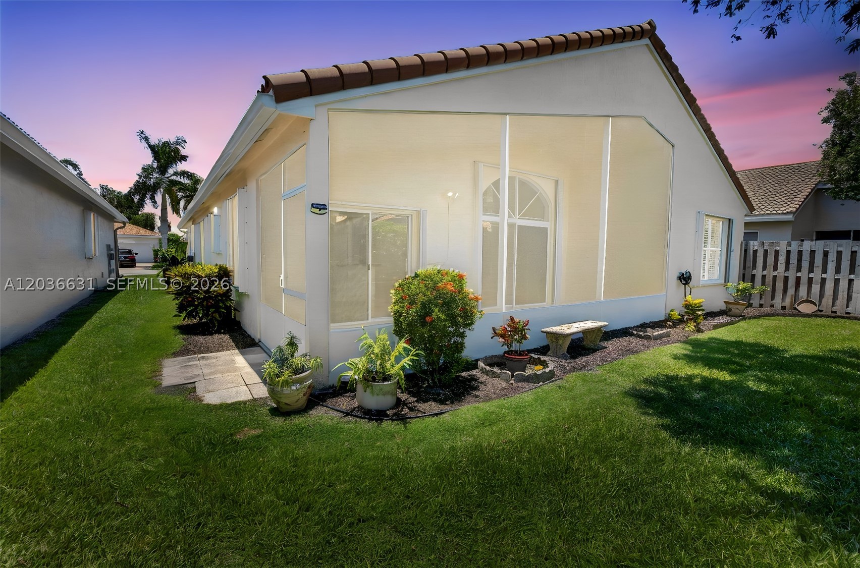 INDIAN HILLS 1 - Residential