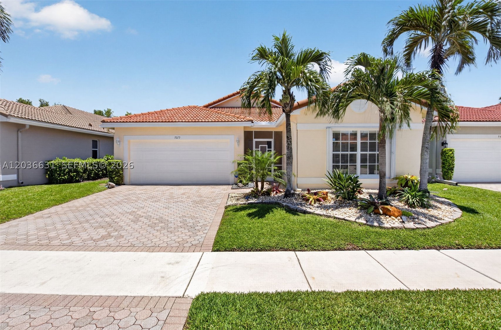 INDIAN HILLS 1 - Residential
