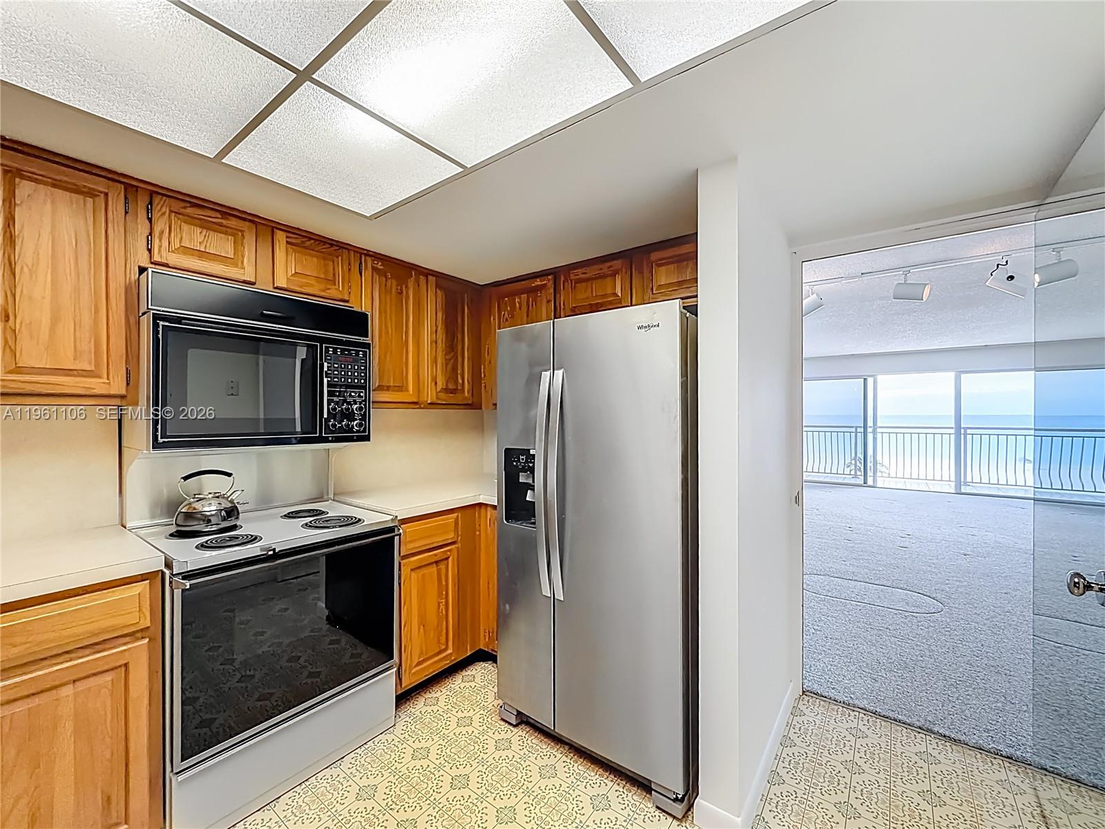 LAGO MAR NORTH LODGE COND - Residential