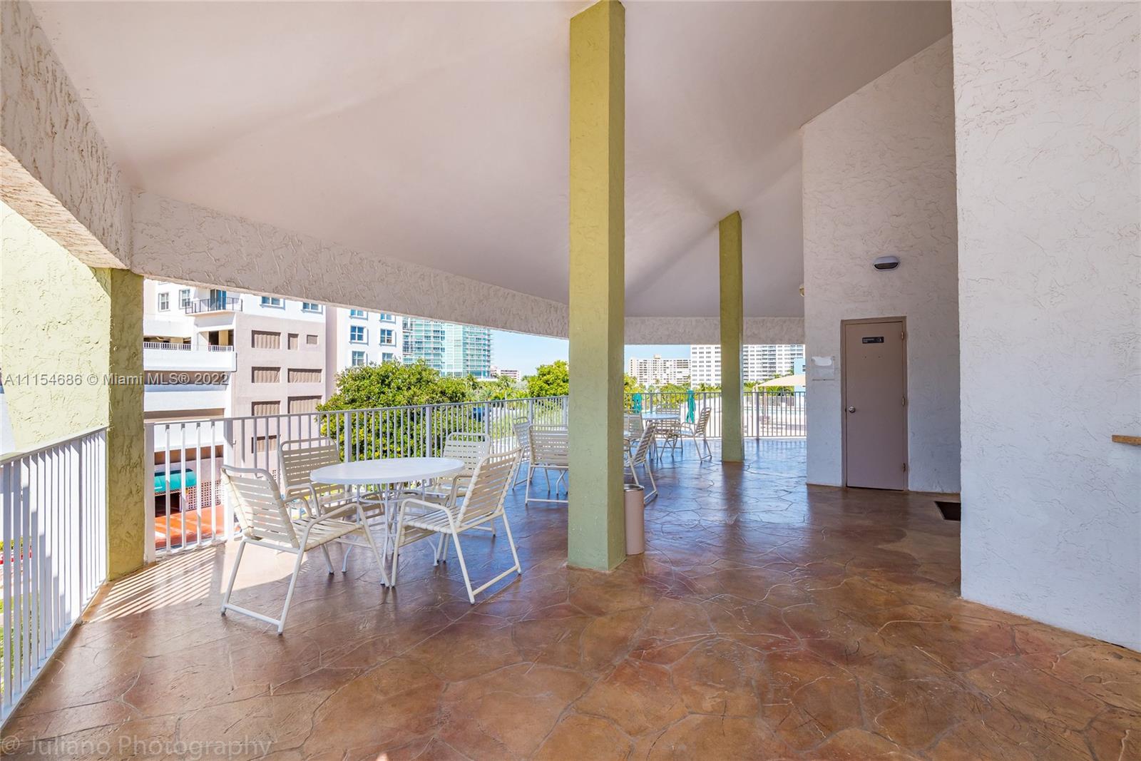 POMPANO BEACH CLUB NORTH - Residential