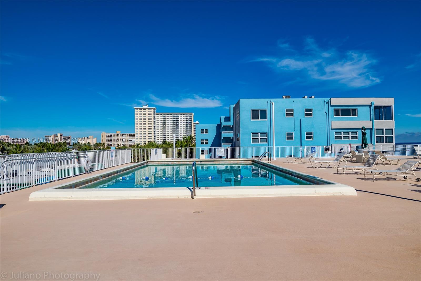 POMPANO BEACH CLUB NORTH - Residential