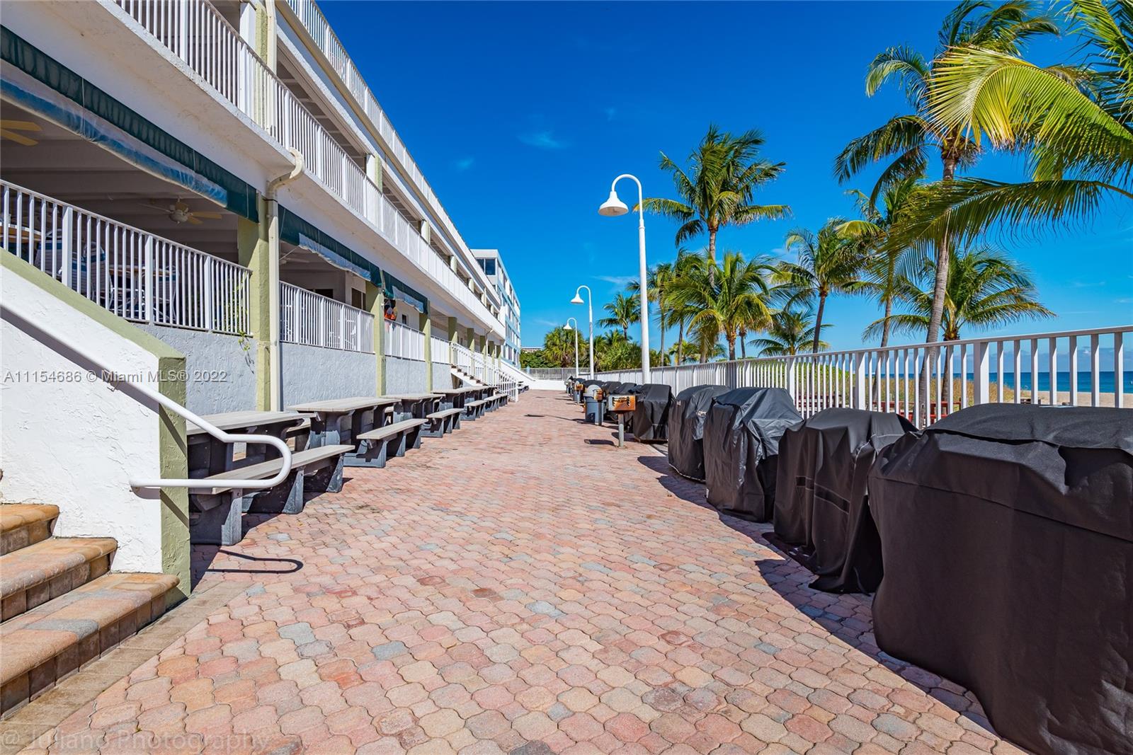 POMPANO BEACH CLUB NORTH - Residential