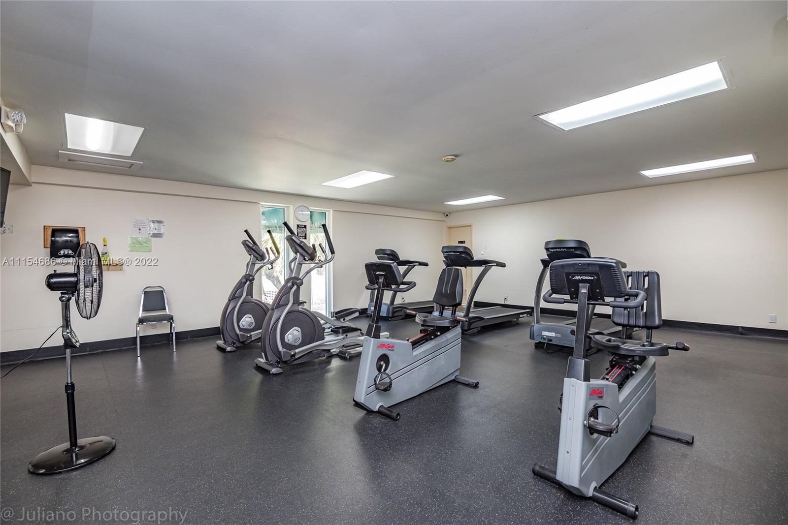 POMPANO BEACH CLUB NORTH - Residential