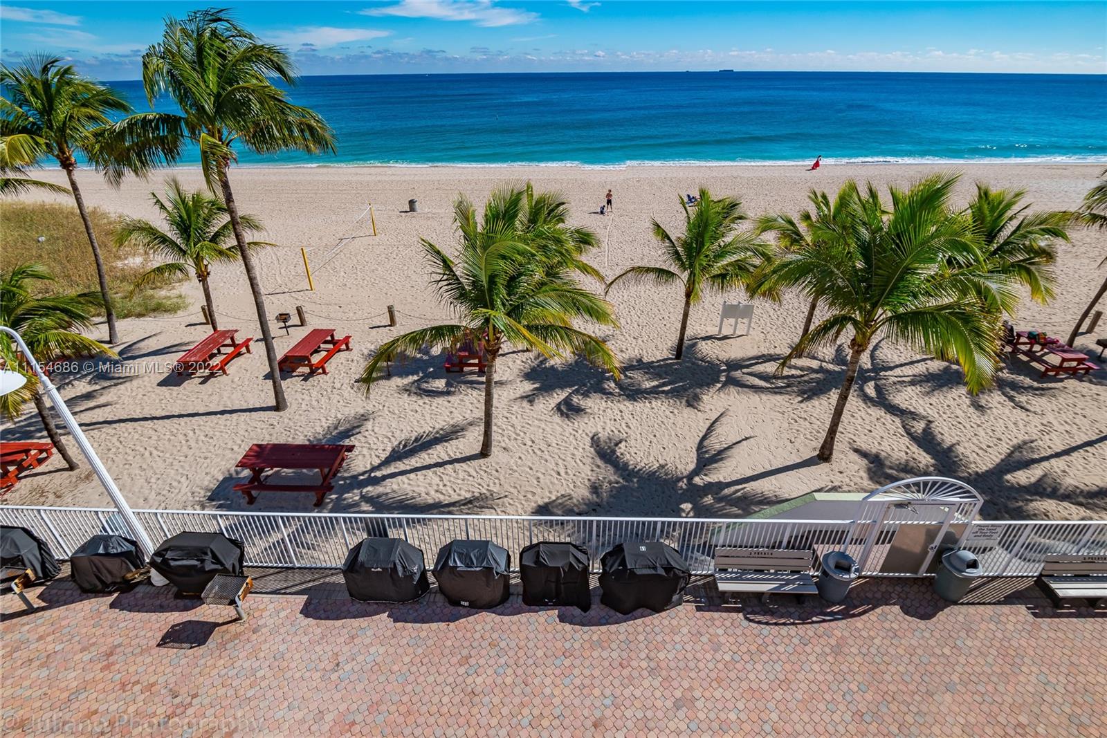 POMPANO BEACH CLUB NORTH - Residential