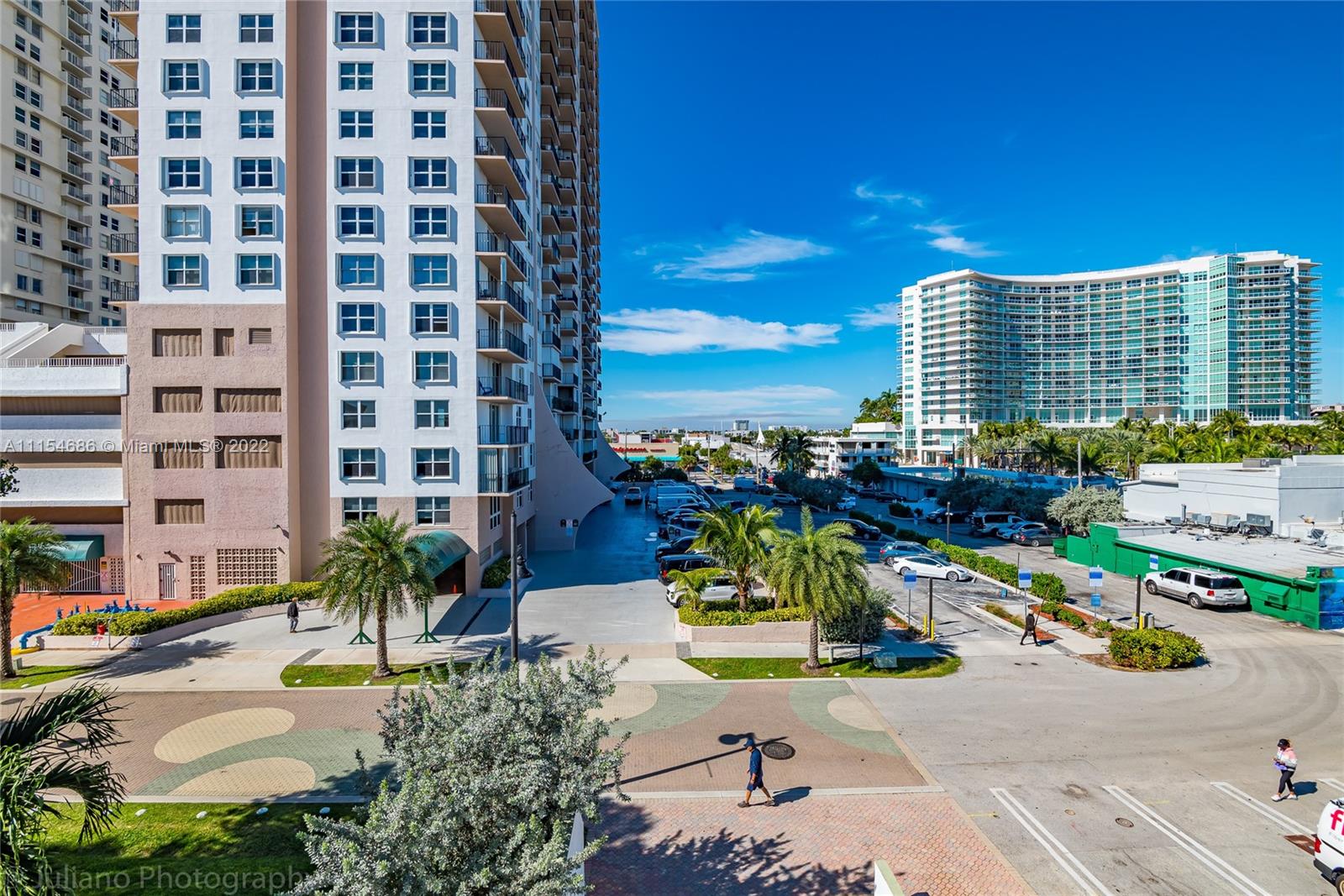 POMPANO BEACH CLUB NORTH - Residential