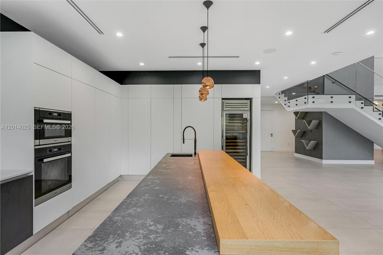COLLINS ESTATES 1ST ADDN - Residential
