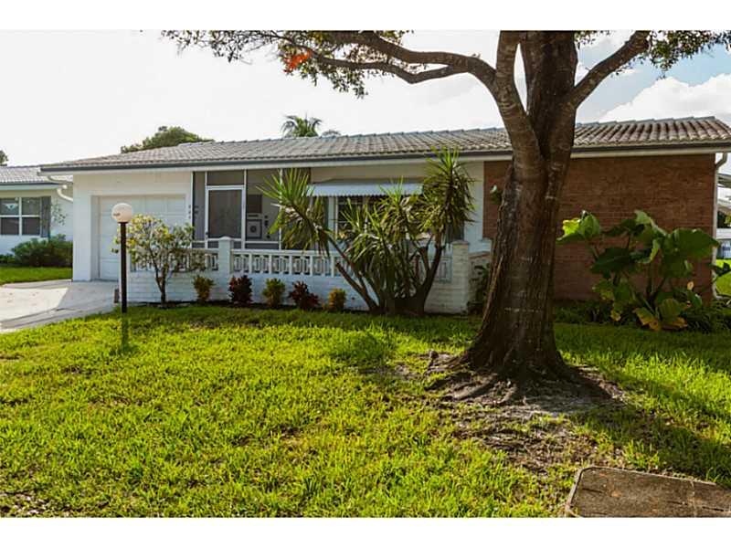 LAUDERDALE WEST 3 SEC 83- - Residential