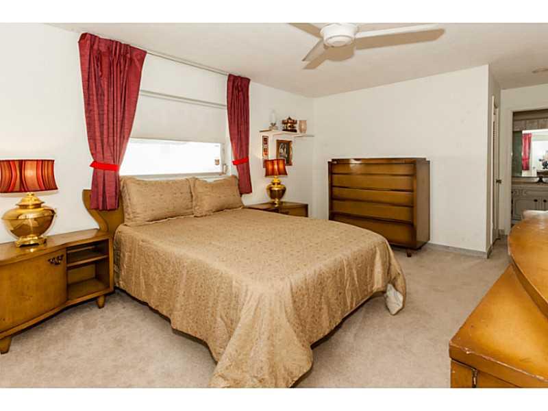 LAUDERDALE WEST 3 SEC 83- - Residential
