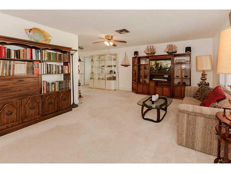 LAUDERDALE WEST 3 SEC 83- - Residential