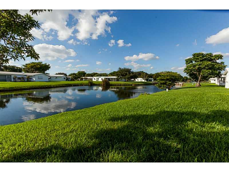 LAUDERDALE WEST 3 SEC 83- - Residential