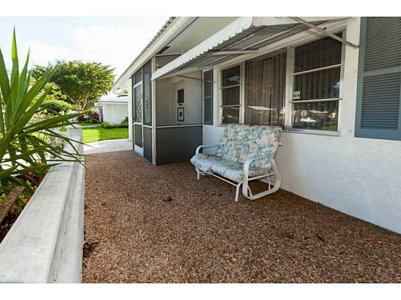 LAUDERDALE WEST 3 SEC 83- - Residential