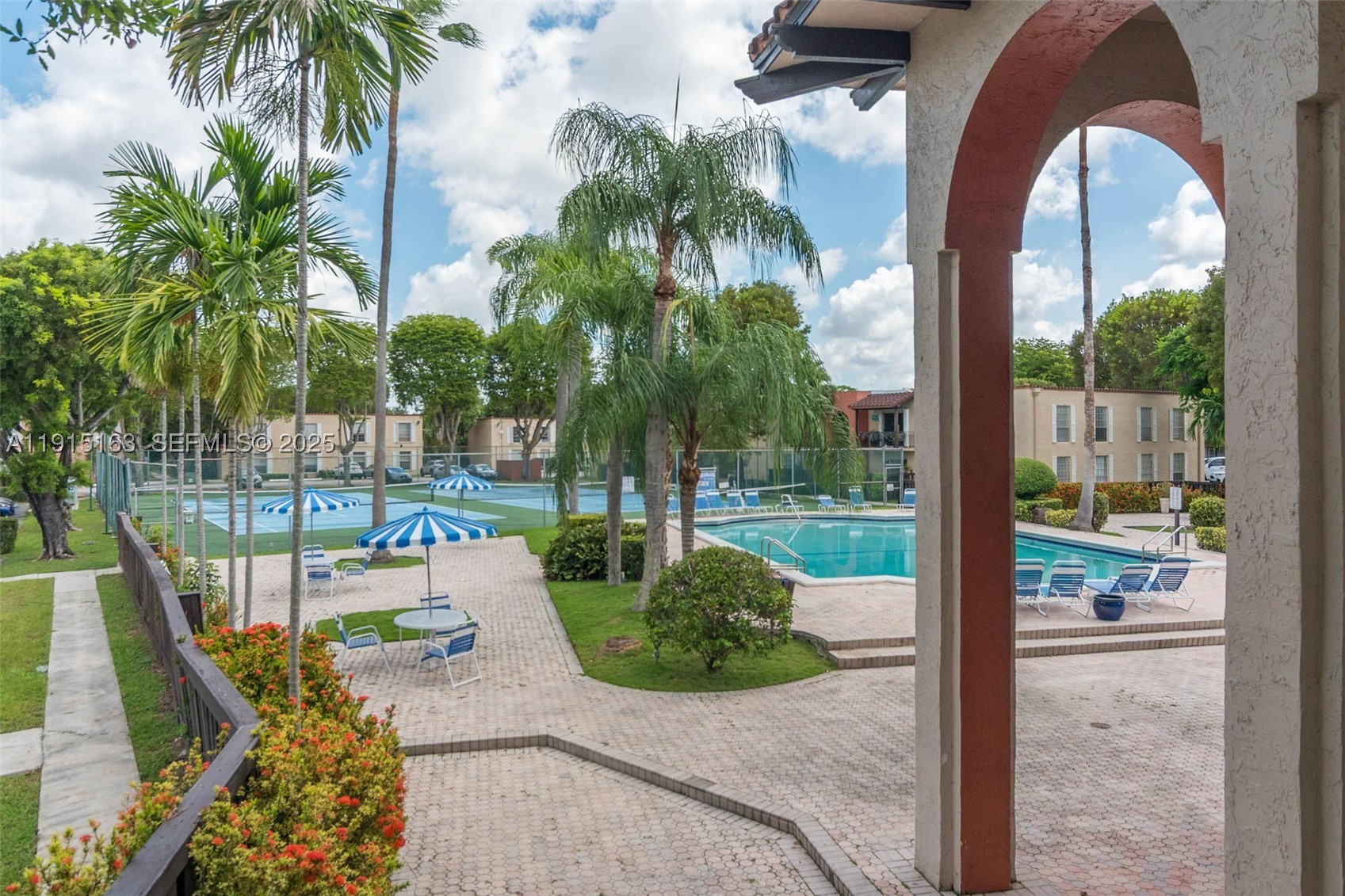 SPANISH TRACE CONDO PH II - Residential