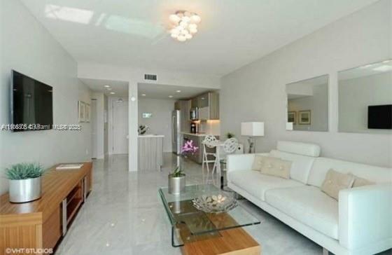 EDEN HOUSE CONDO - Residential