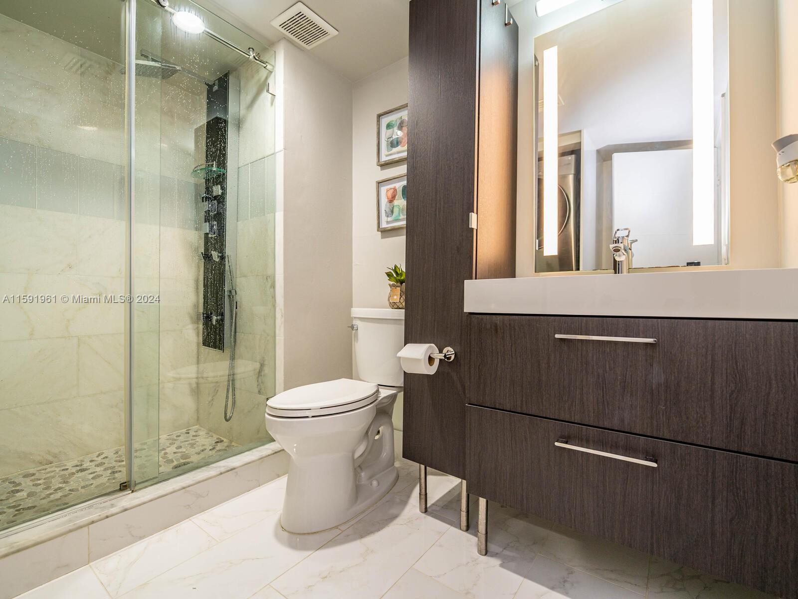 RACQUET CLUB APTS AT BONA - Residential Lease