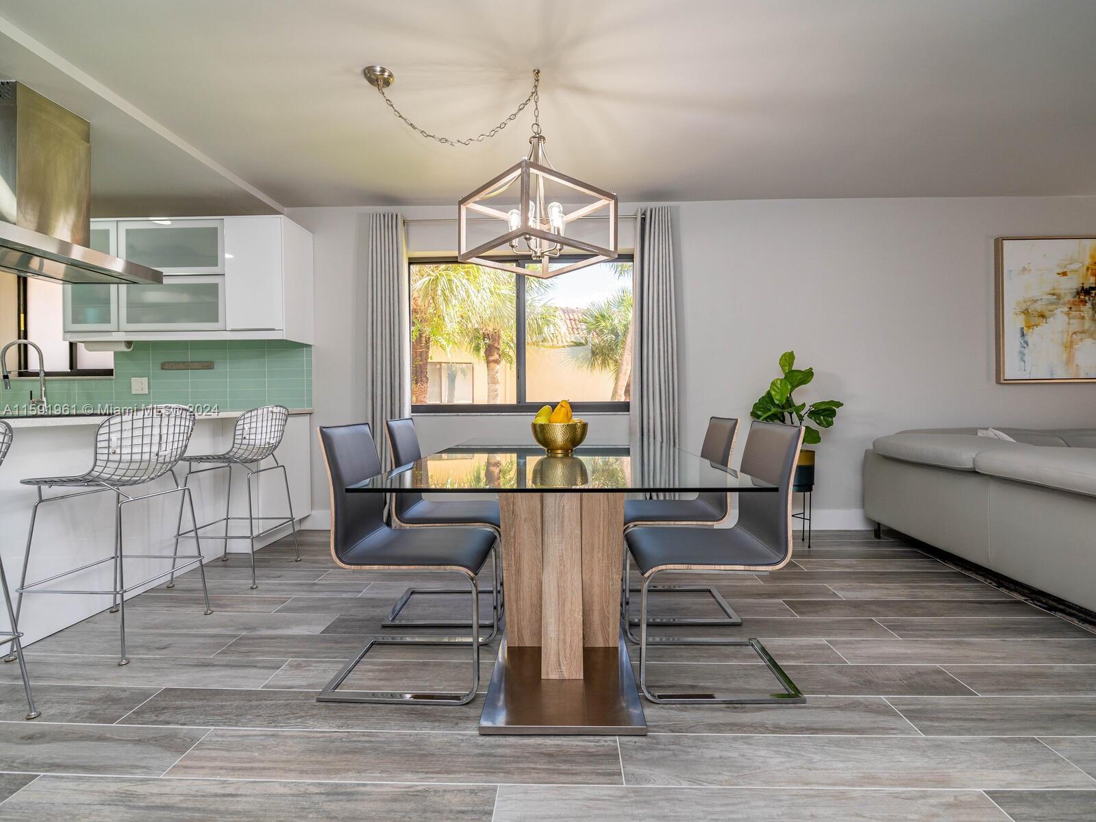 RACQUET CLUB APTS AT BONA - Residential Lease