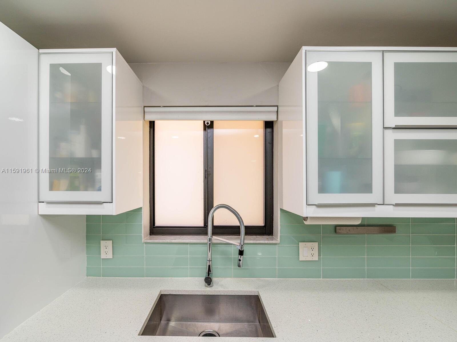RACQUET CLUB APTS AT BONA - Residential Lease