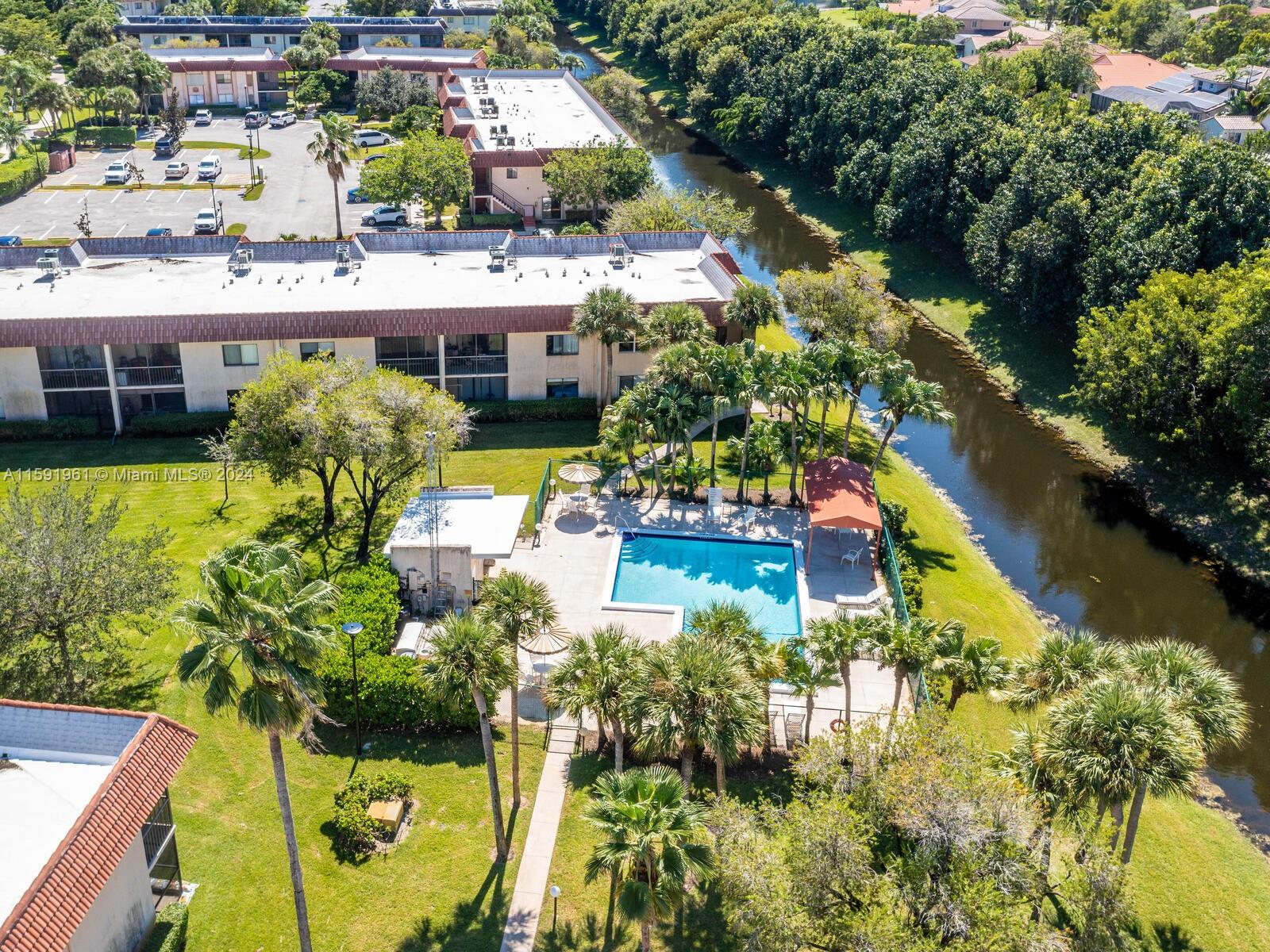 RACQUET CLUB APTS AT BONA - Residential Lease