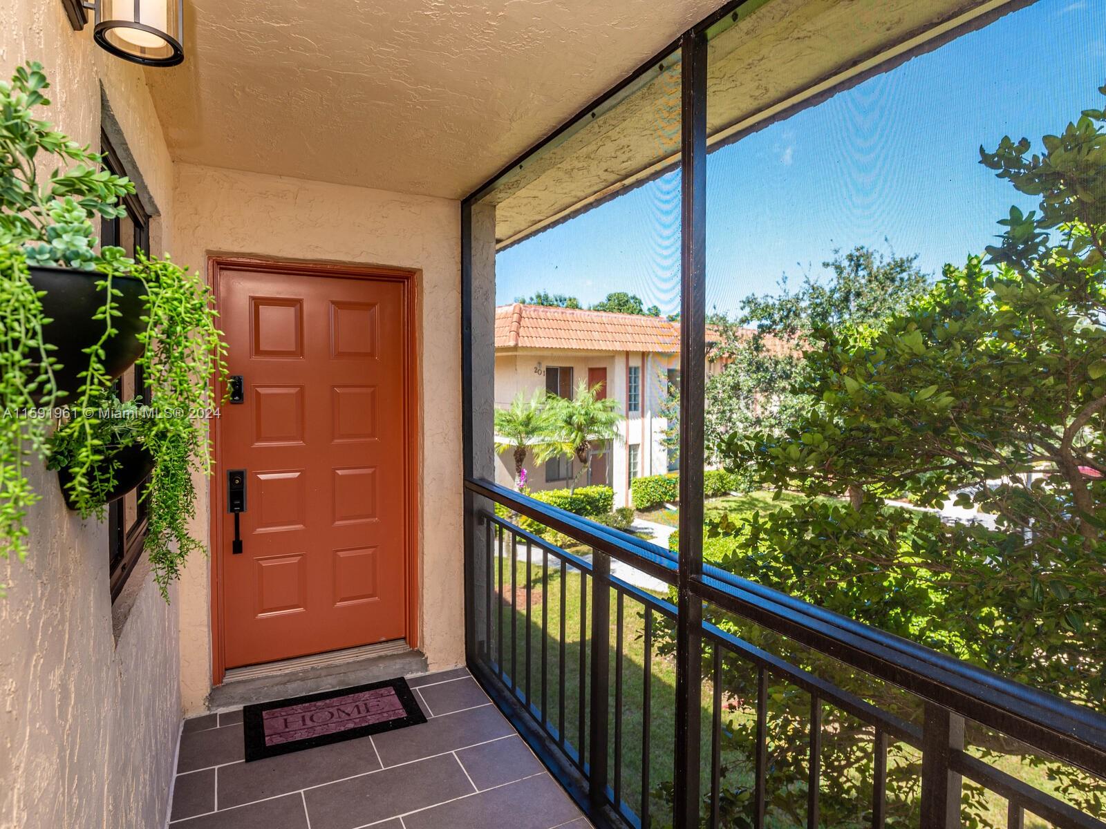 RACQUET CLUB APTS AT BONA - Residential Lease