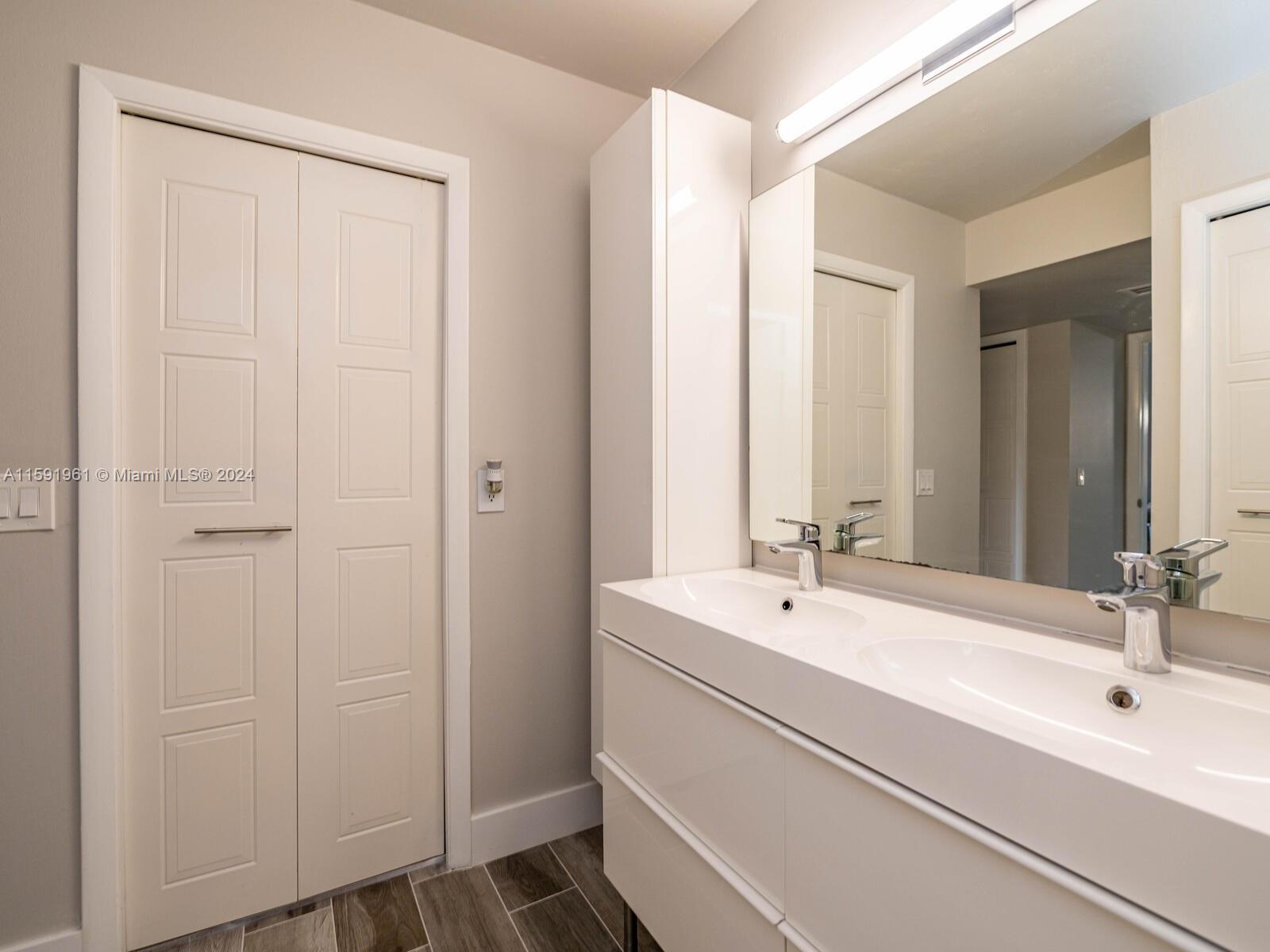 RACQUET CLUB APTS AT BONA - Residential Lease