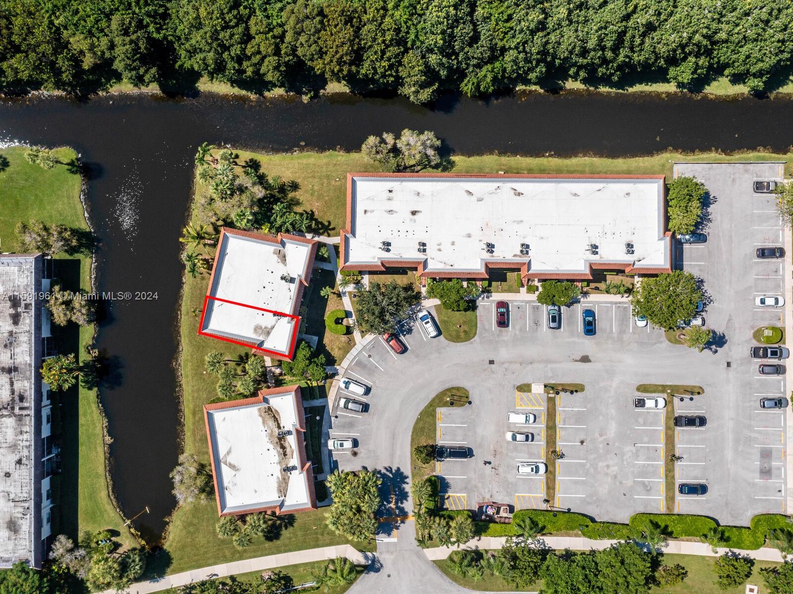 RACQUET CLUB APTS AT BONA - Residential Lease