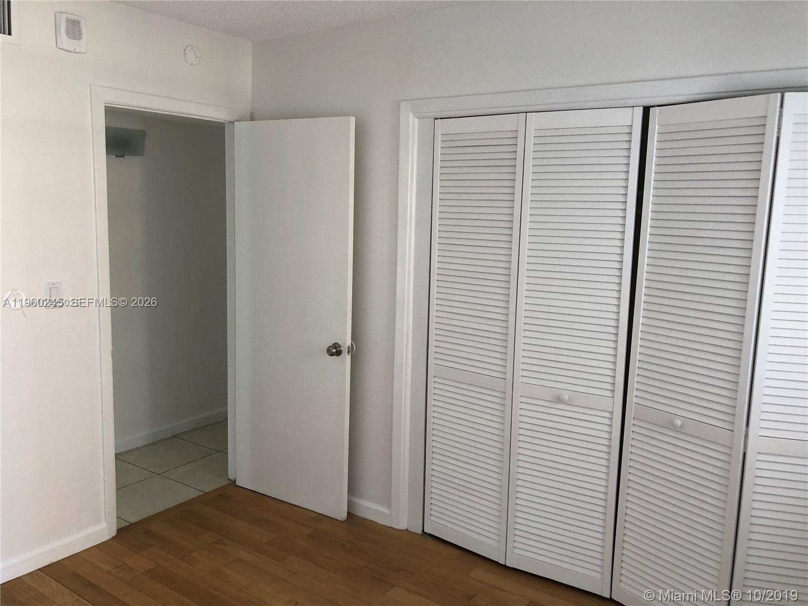 DORSEY ARMS CONDO - Residential