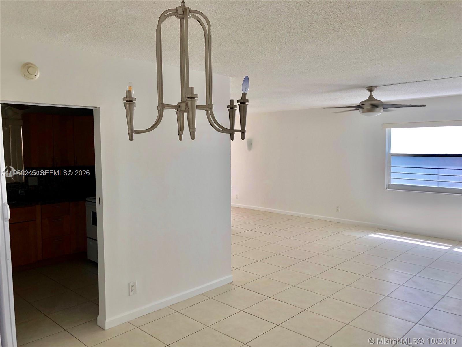DORSEY ARMS CONDO - Residential