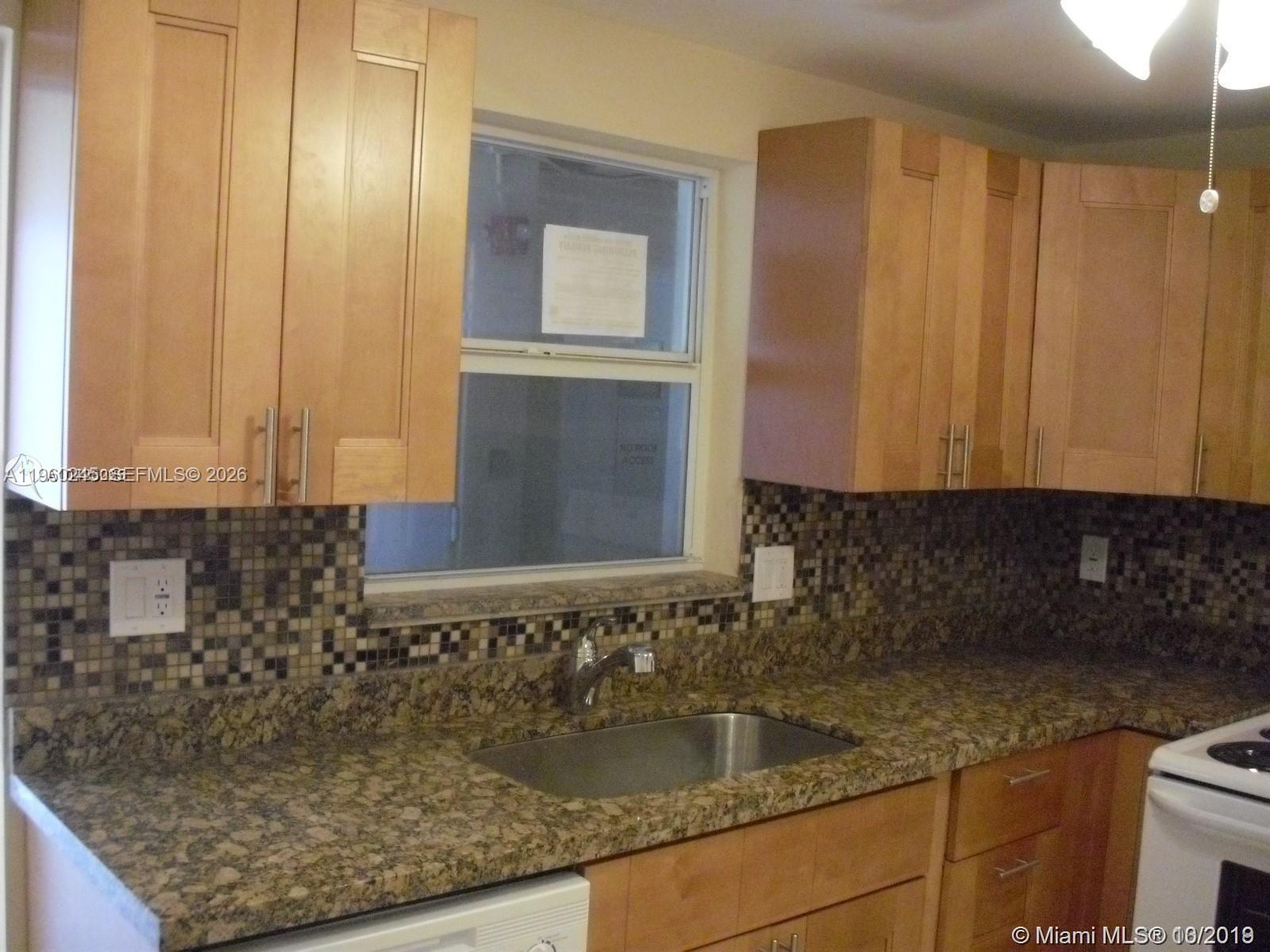 DORSEY ARMS CONDO - Residential