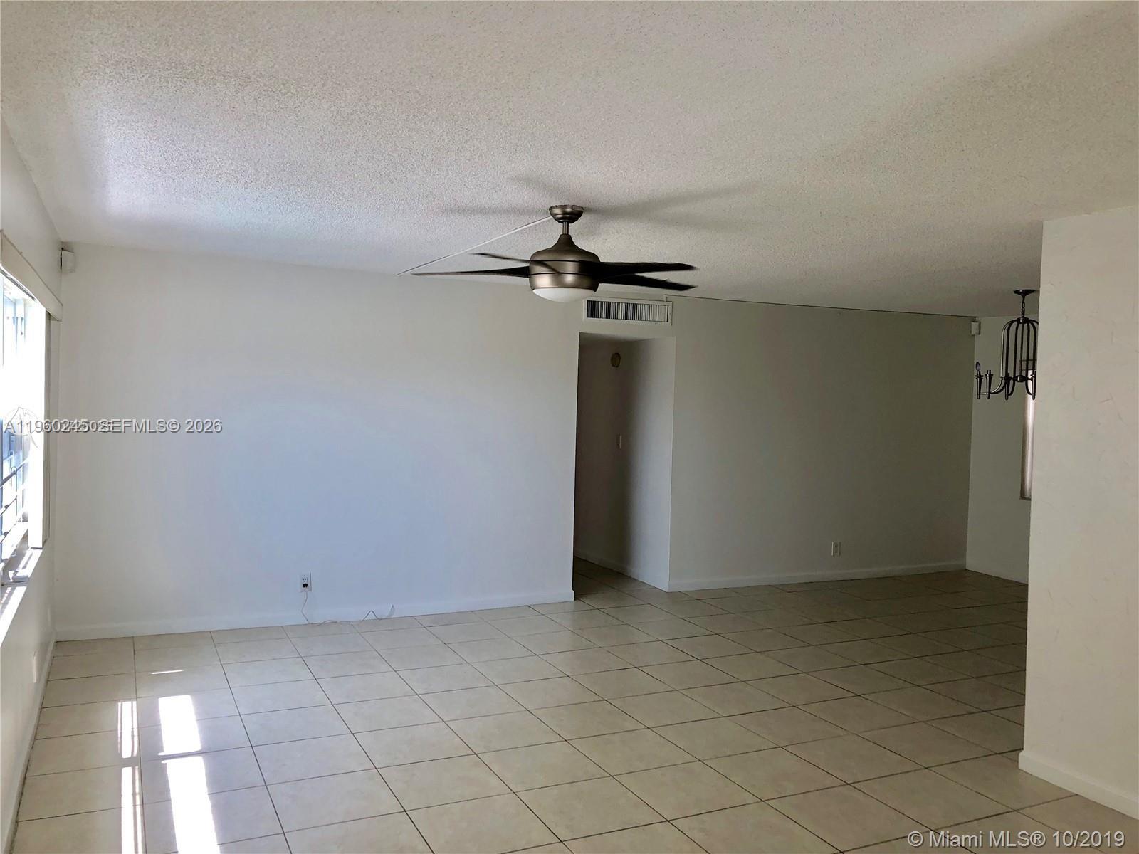 DORSEY ARMS CONDO - Residential