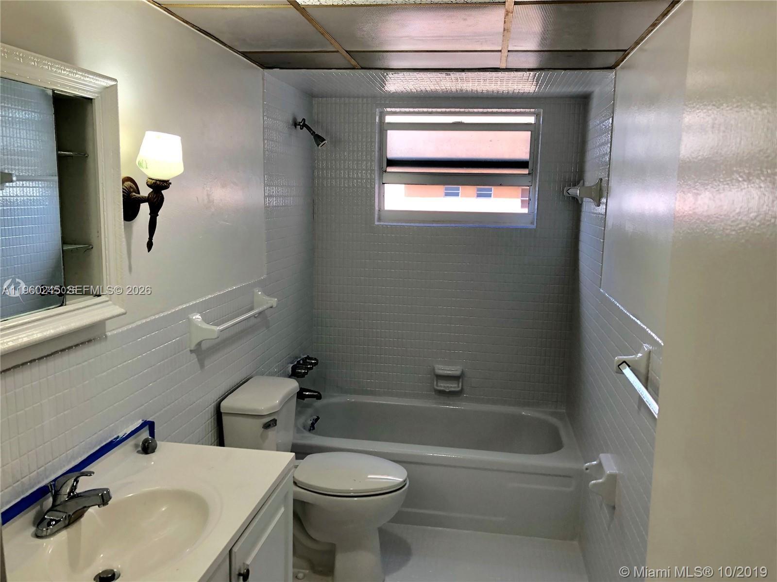 DORSEY ARMS CONDO - Residential