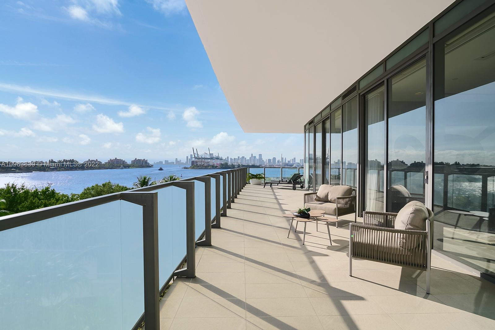 APOGEE CONDO - Residential