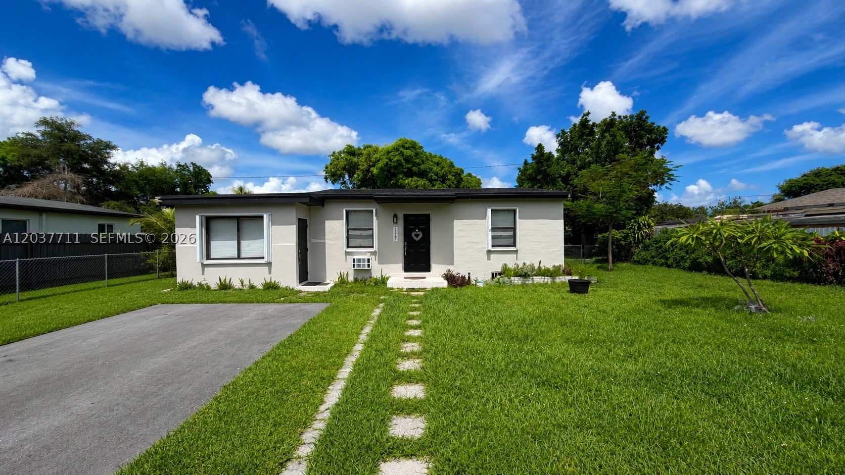 NORTH RIDGE - Residential