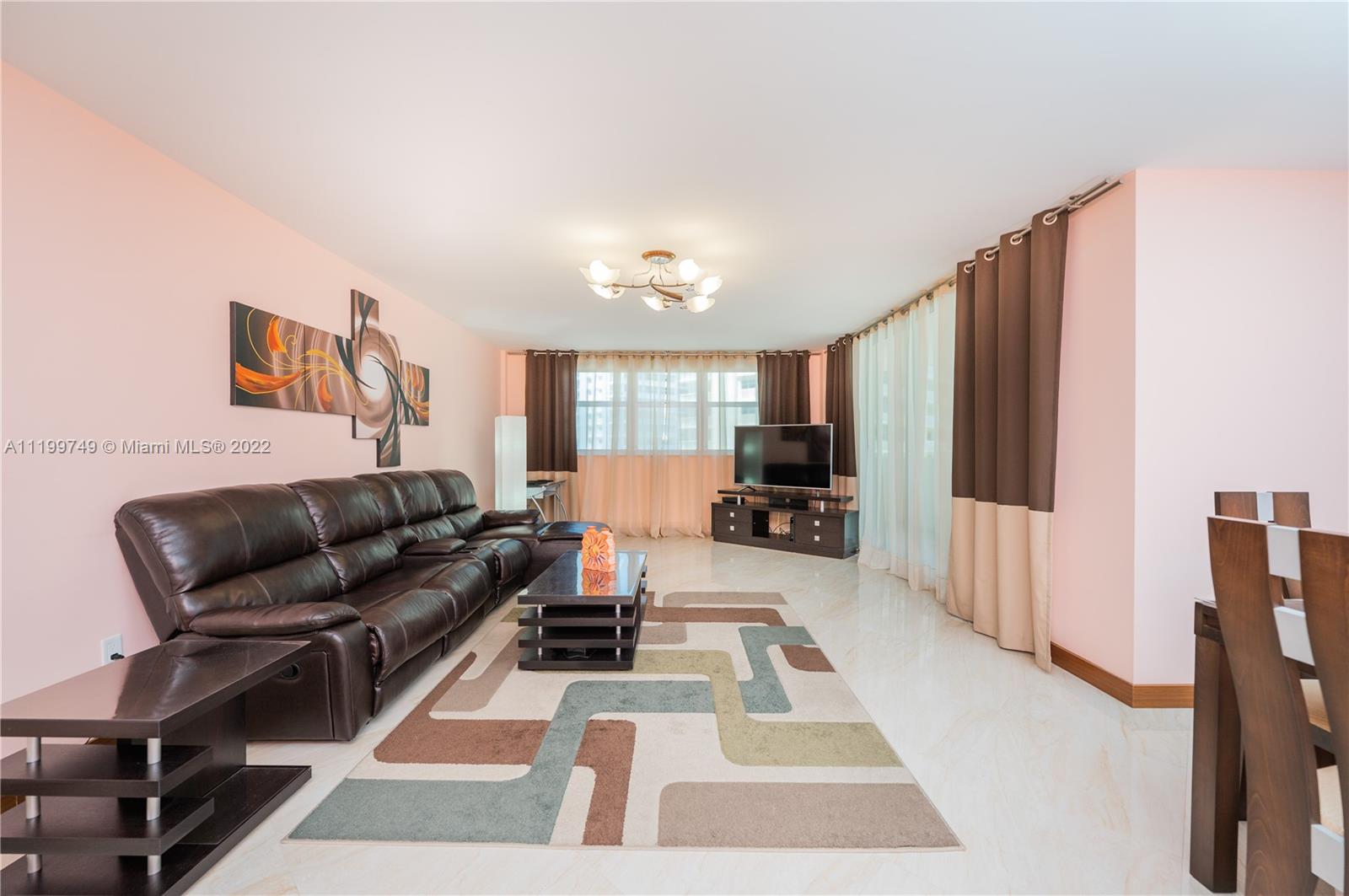 PLAZA TOWERS NORTH CONDO - Residential Lease
