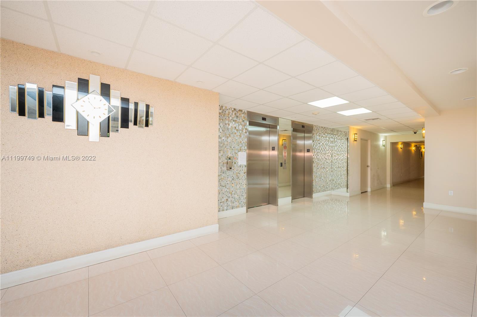 PLAZA TOWERS NORTH CONDO - Residential Lease