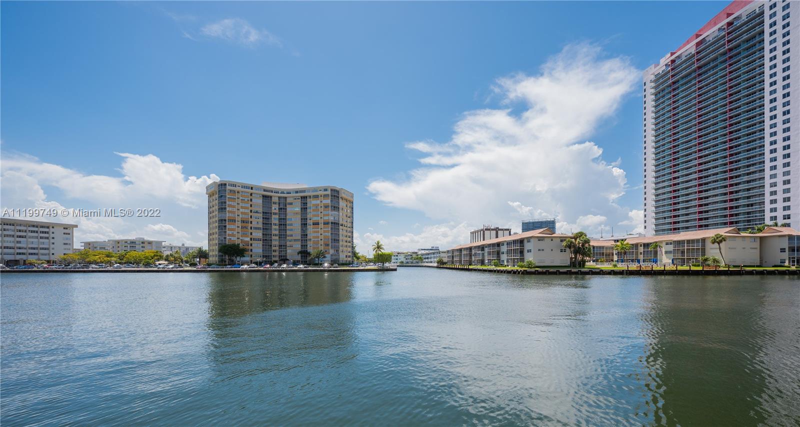 PLAZA TOWERS NORTH CONDO - Residential Lease
