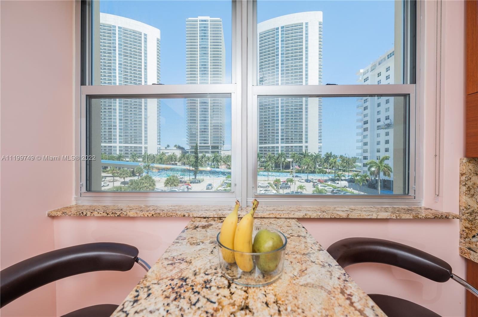 PLAZA TOWERS NORTH CONDO - Residential Lease