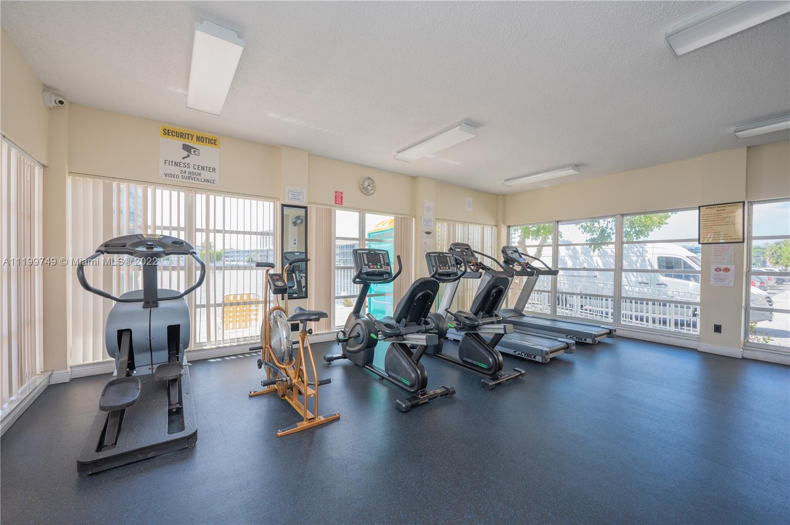 PLAZA TOWERS NORTH CONDO - Residential Lease
