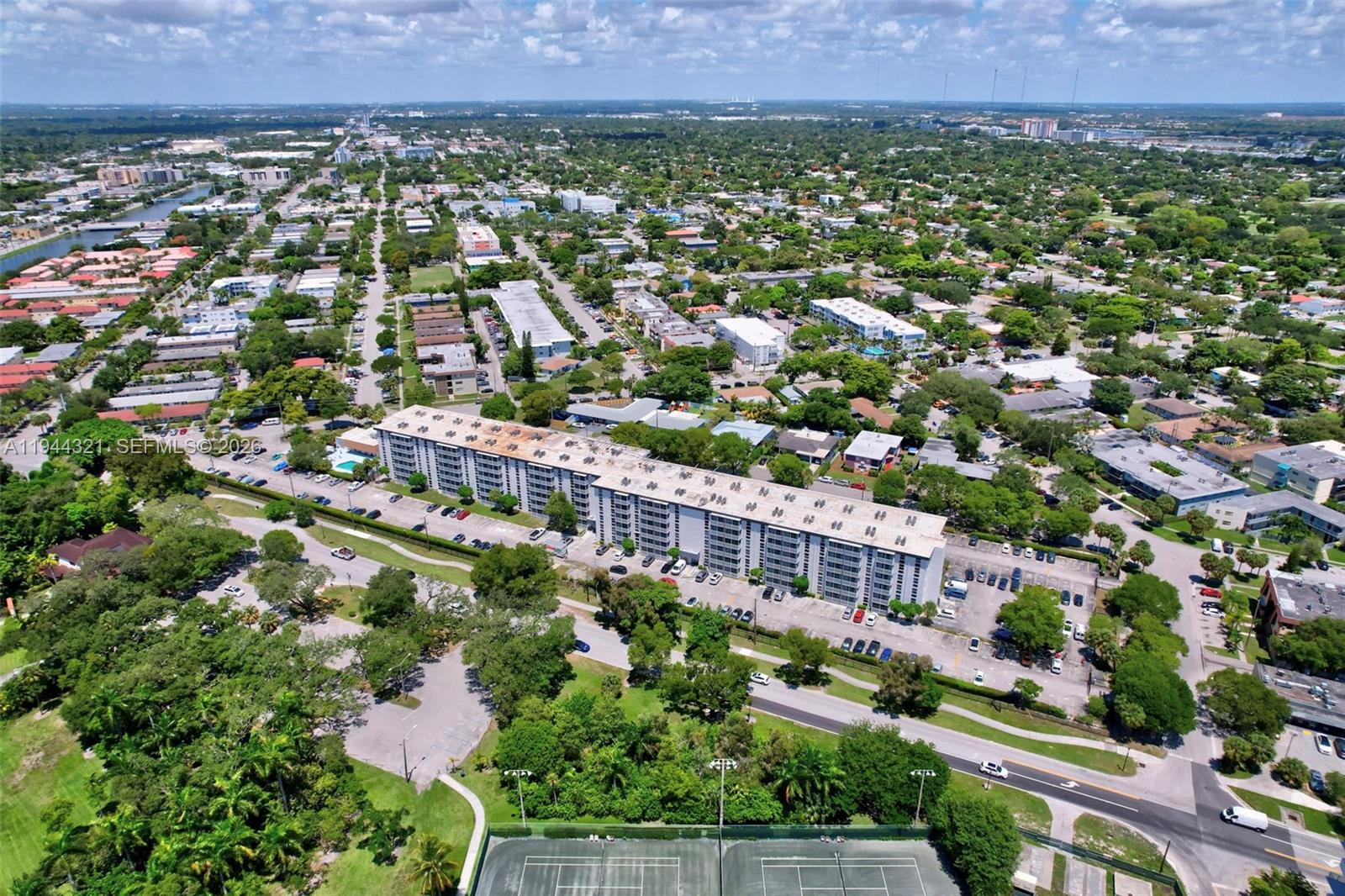 Woodside Apartments - Residential