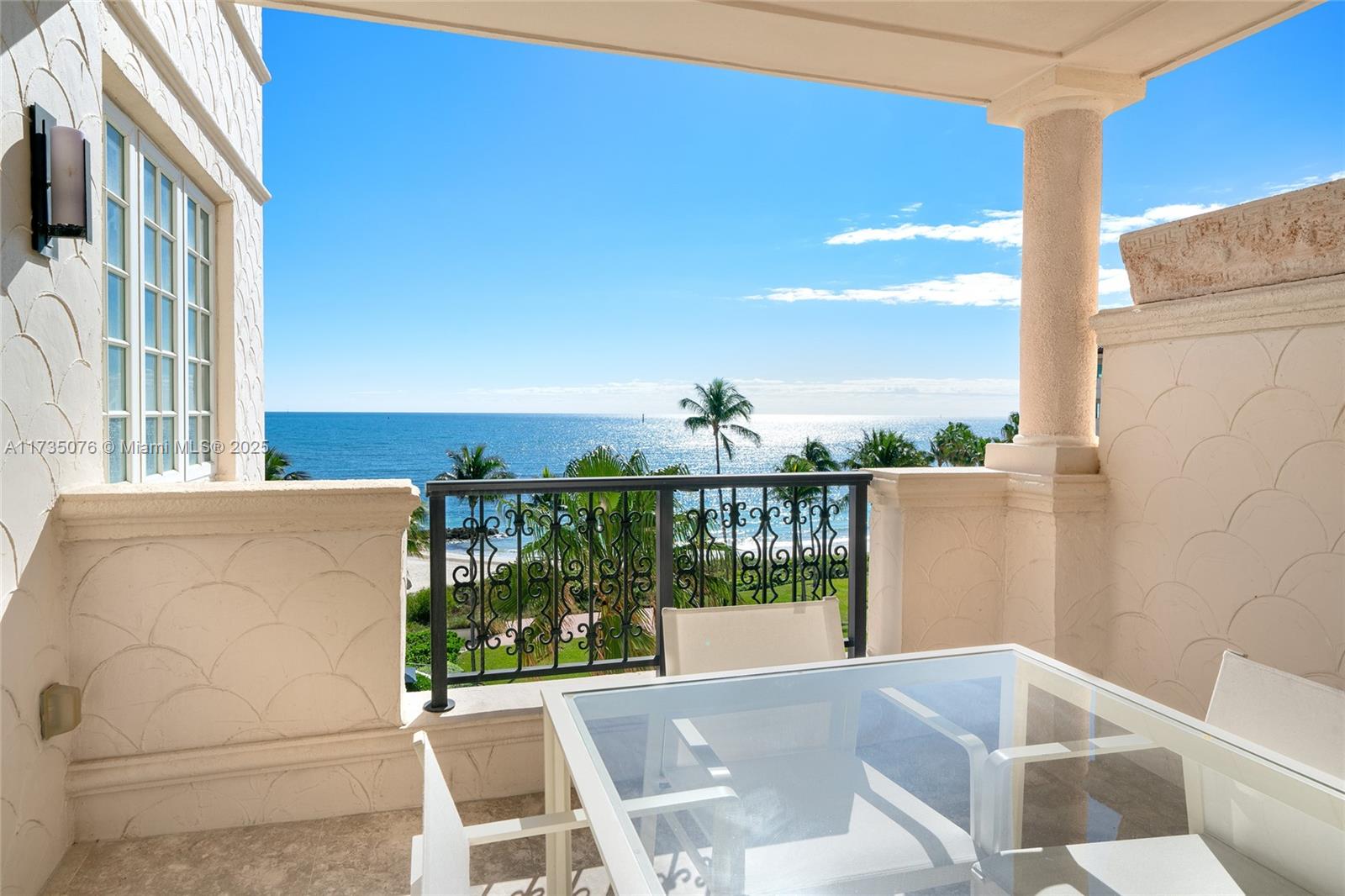 FISHER ISLAND - Residential