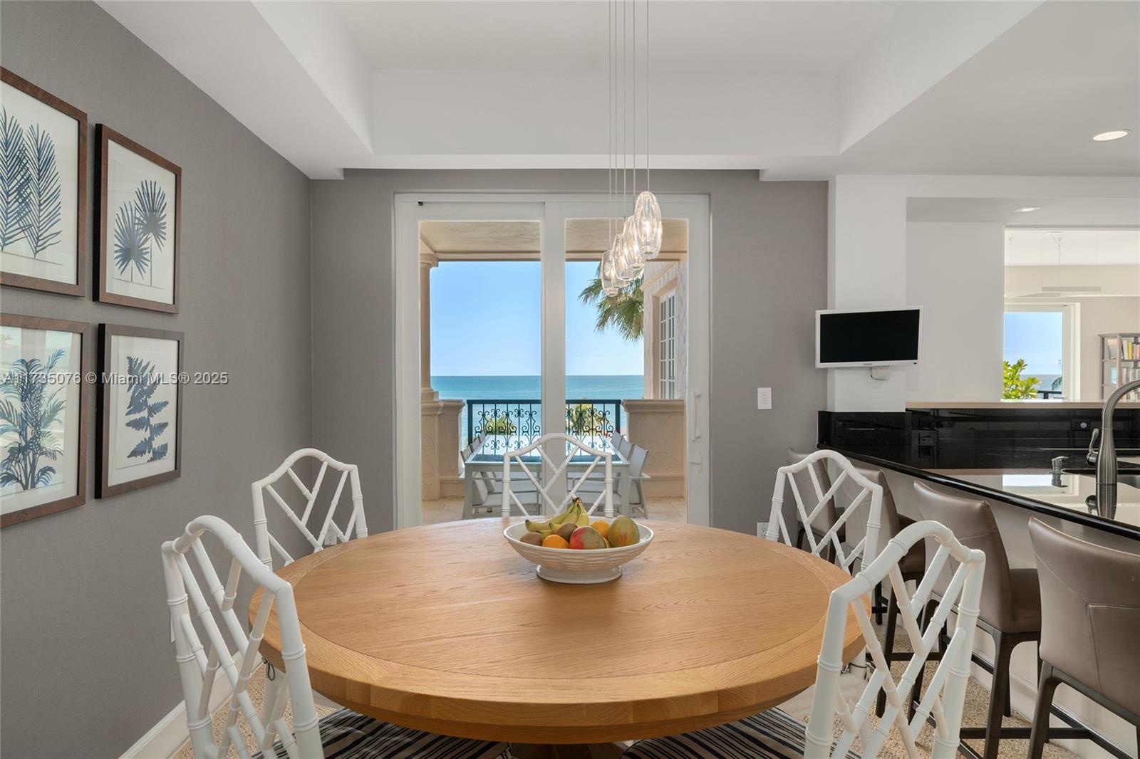 FISHER ISLAND - Residential